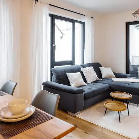 公寓 Keep Business H66-1 Mit Kueche, Balkon, Pkw-stellplatz