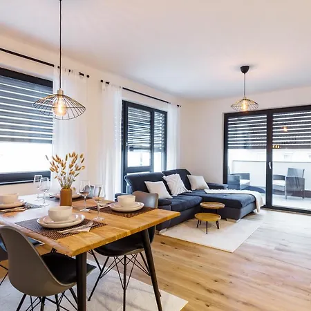Keep Business H66-1 Mit Kueche, Balkon, Pkw-stellplatz Oedheim