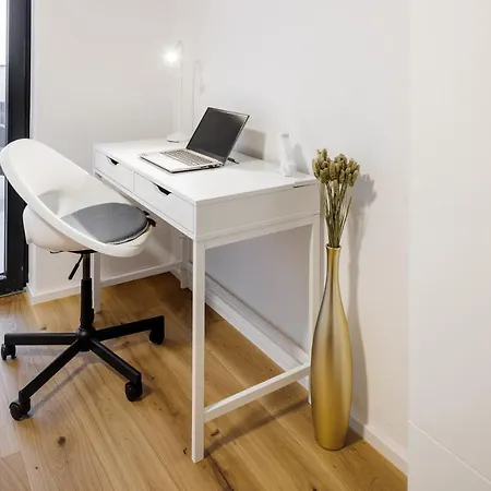 Keep Business H66-1 Mit Kueche, Balkon, Pkw-stellplatz Oedheim
